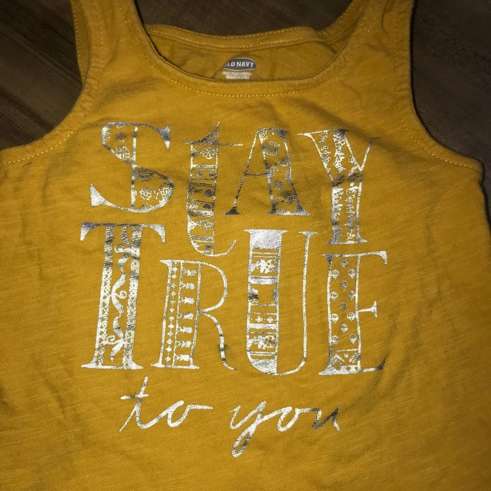 5/$25 VGUC Boho Baby Tank • Stay True • Bow Back • Mustard Yellow Gold Foiled